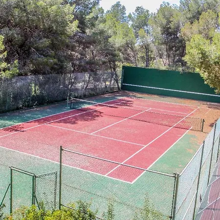 Finca Raiz - Modern, Well-equipped With Private Pool In